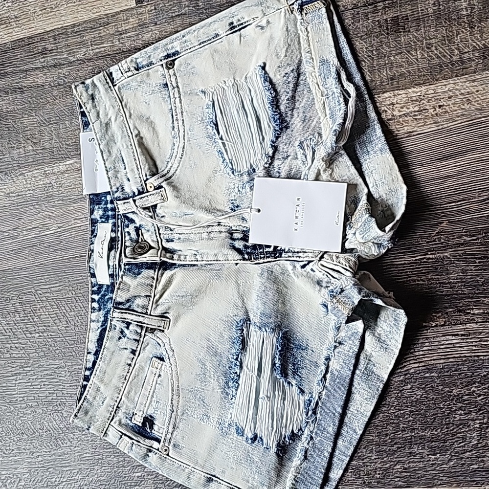 Kancan Women's Acid Wash Denim Shorts